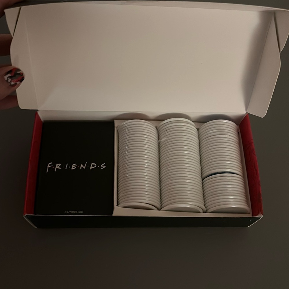 FRIENDS poker set